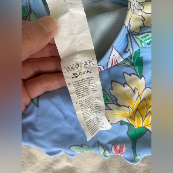 CUPSHE Floral Blue Bikini Set - Picture 6 of 12